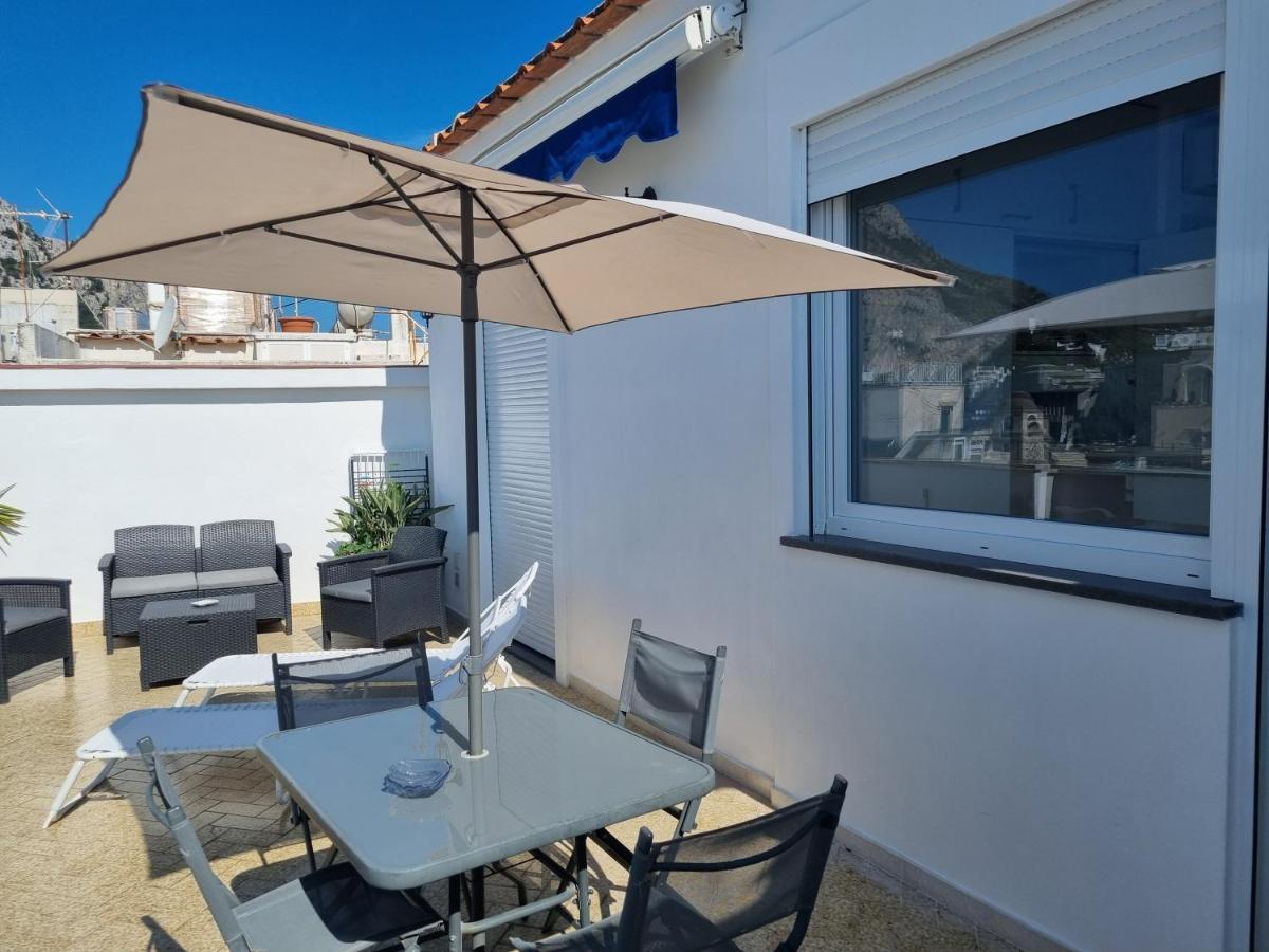 Romy Blu Apartment Капри Екстериор снимка
